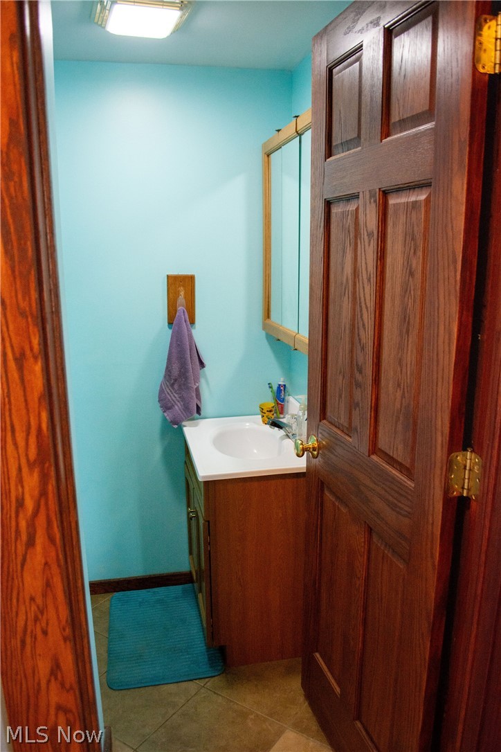 602 S Mill Street Louisville OH 44641
