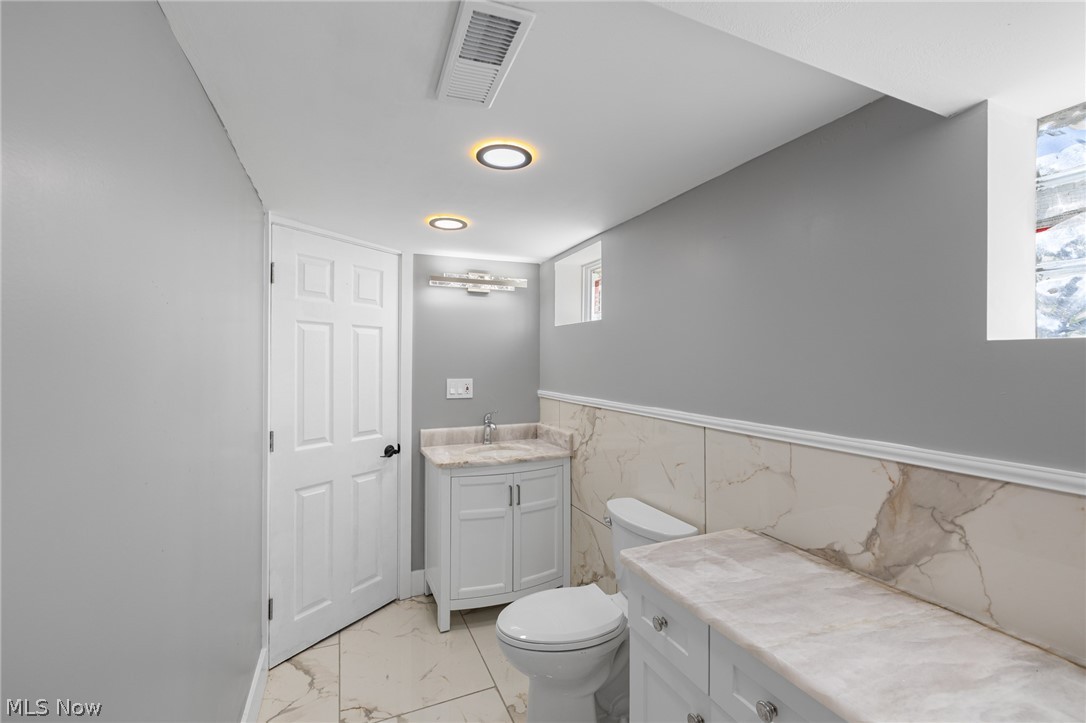3636 E 110th Street Cleveland OH 44105