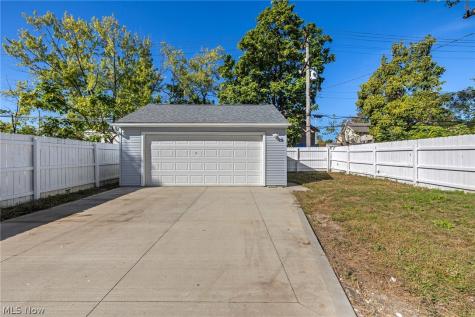 3636 E 110th Street Cleveland OH 44105