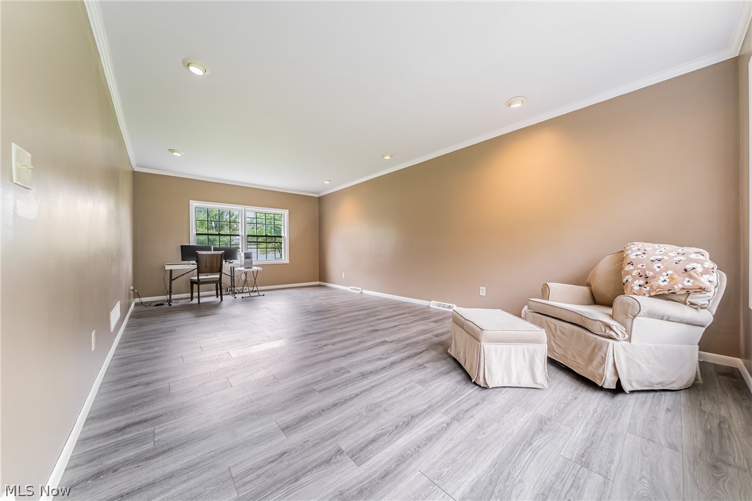 1622 Seven Oaks Drive Lyndhurst OH 44124