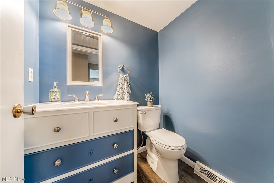 1622 Seven Oaks Drive Lyndhurst OH 44124