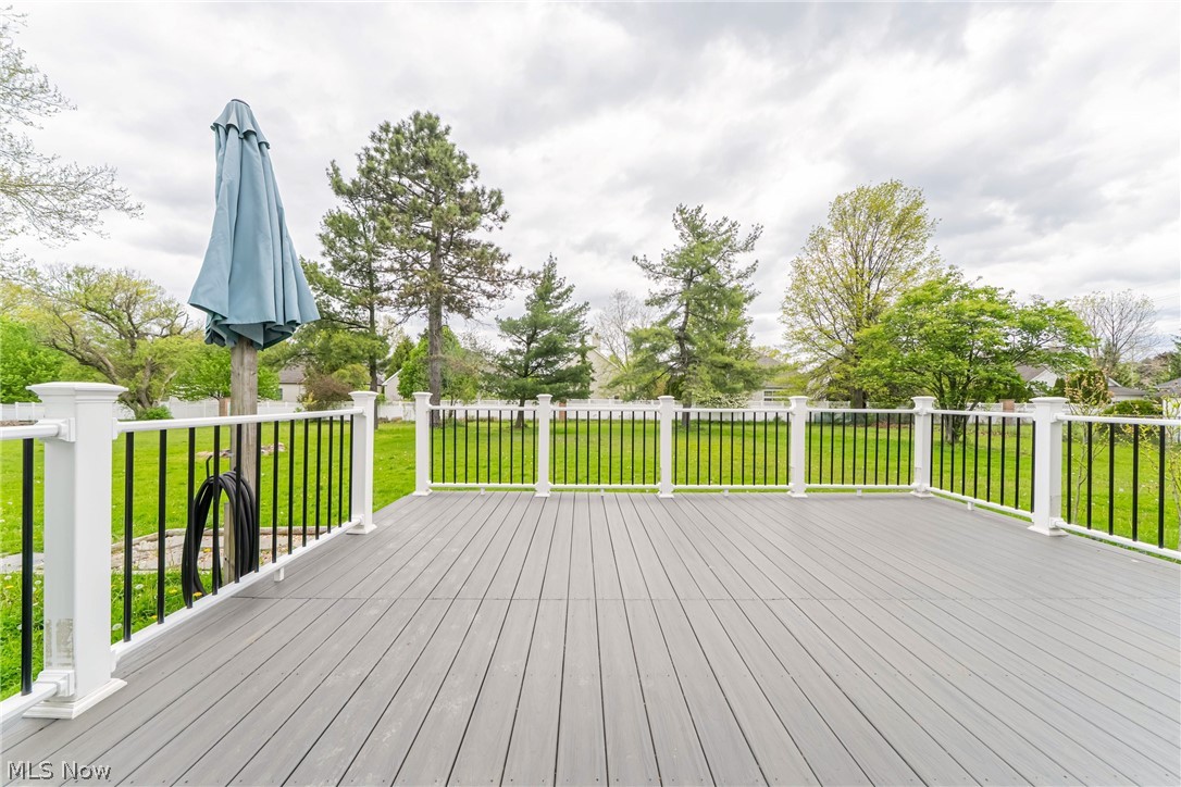 1622 Seven Oaks Drive Lyndhurst OH 44124