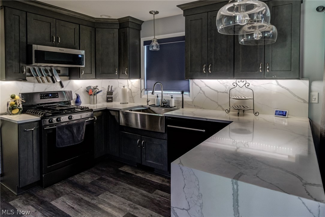 7901 Pettibone Road Chagrin Falls OH 44023