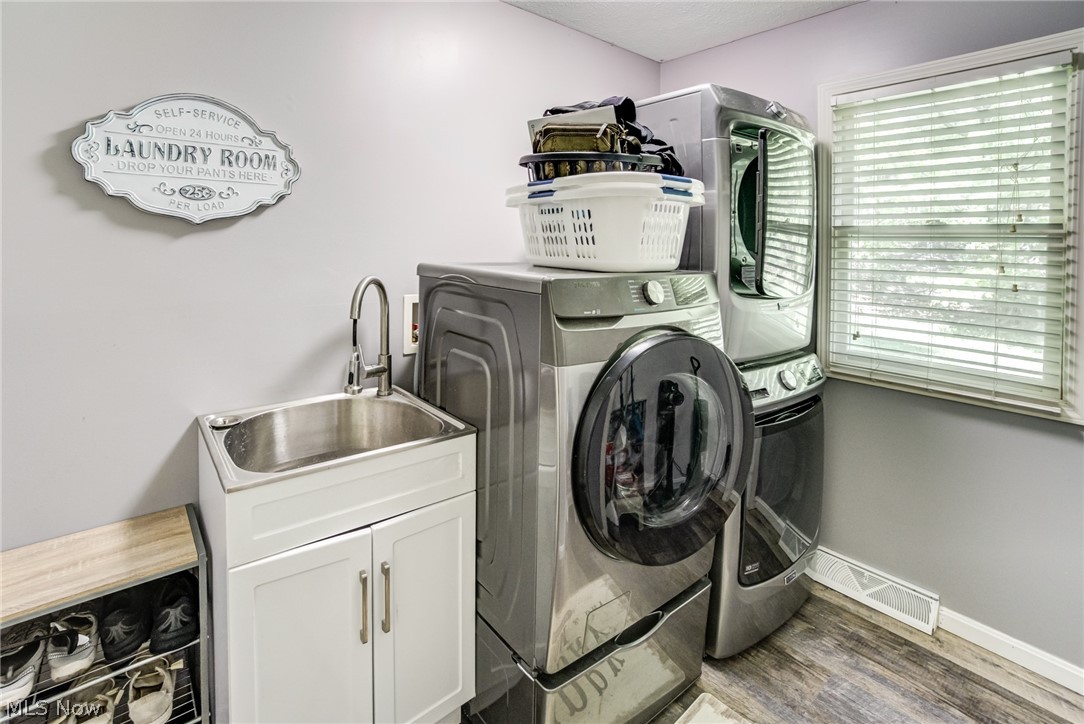 7901 Pettibone Road Chagrin Falls OH 44023