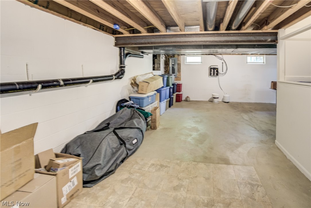 7901 Pettibone Road Chagrin Falls OH 44023