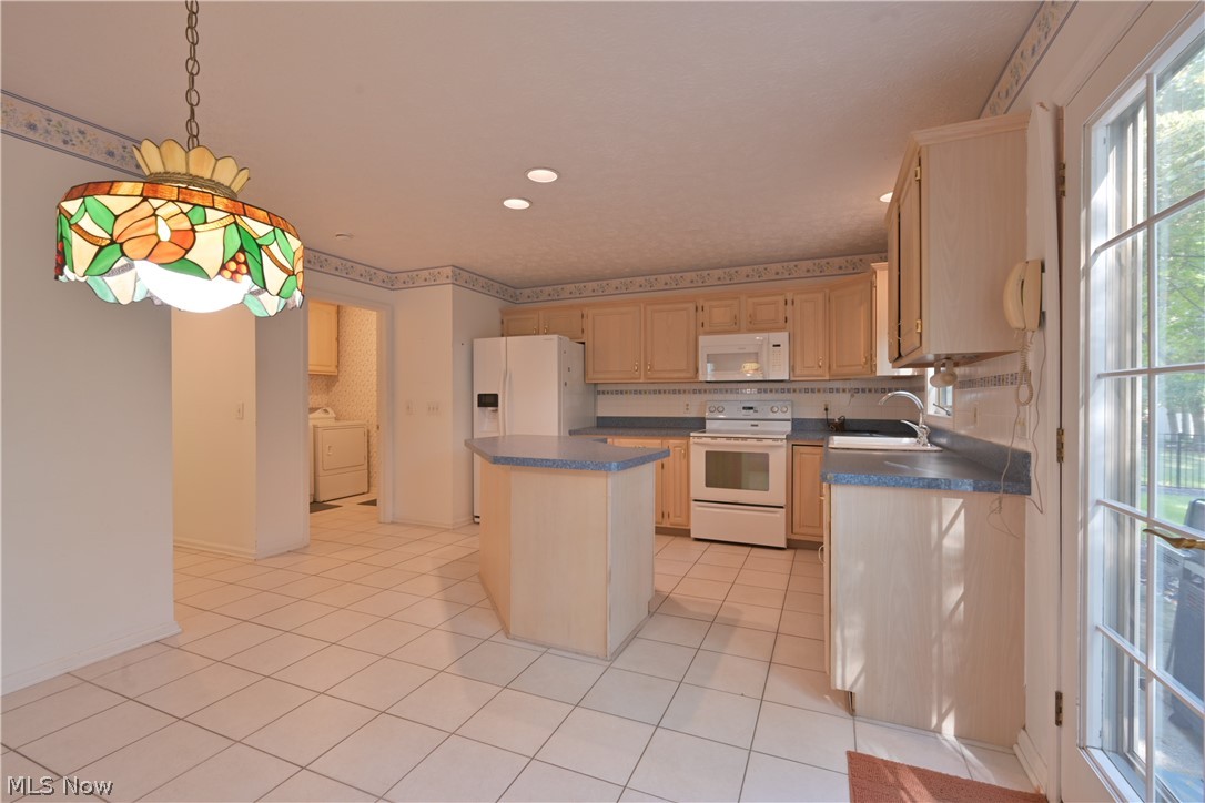 371 Avon Point Road Avon Lake OH 44012