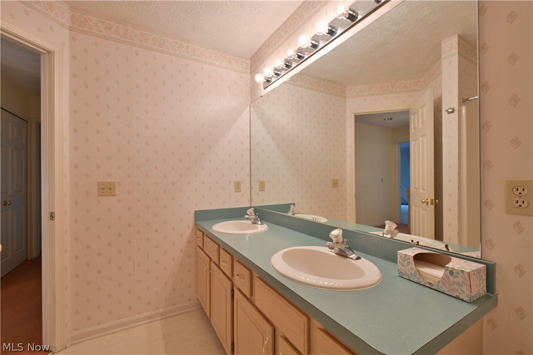 371 Avon Point Road Avon Lake OH 44012