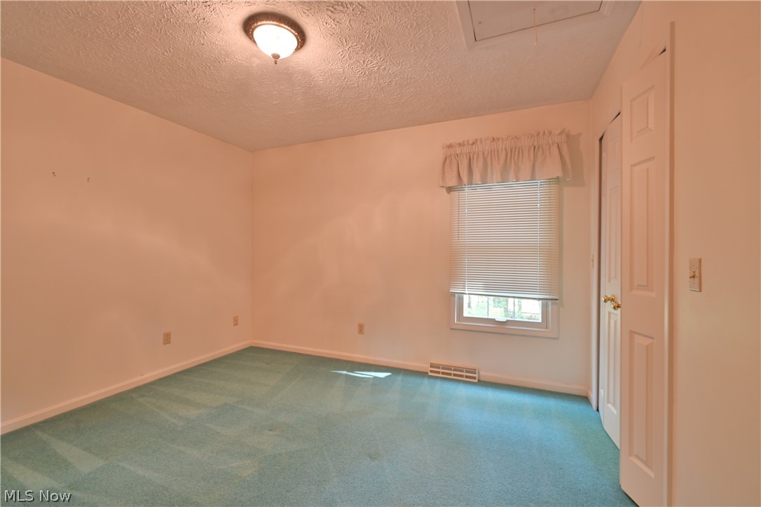 371 Avon Point Road Avon Lake OH 44012