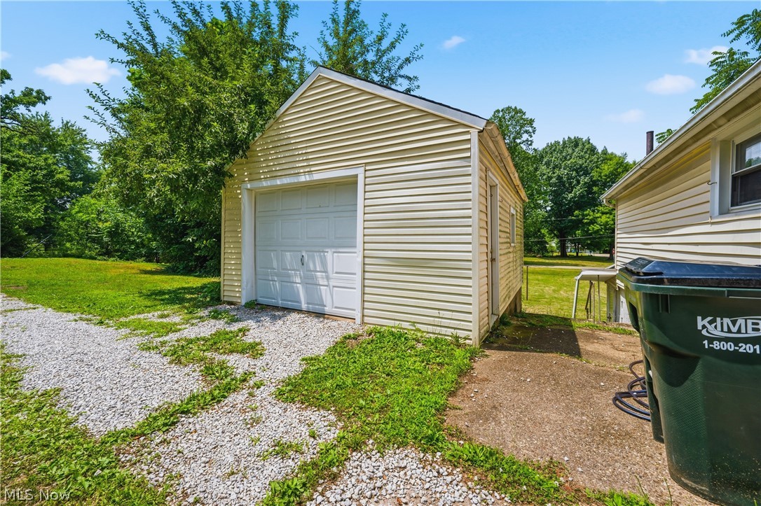1476 Kracker Street NW Massillon OH 44646