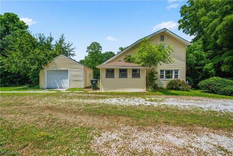 1476 Kracker Street NW Massillon OH 44646