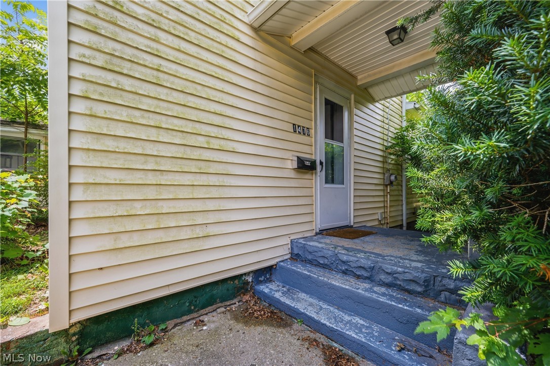 1476 Kracker Street NW Massillon OH 44646