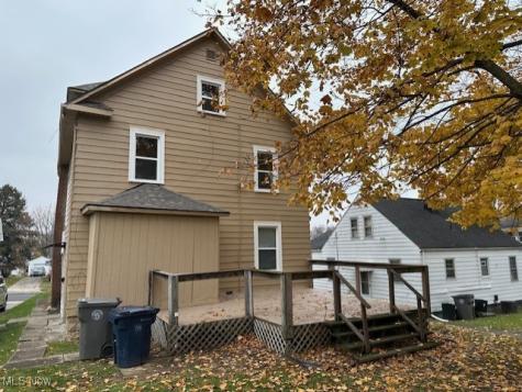 1661 Wakefield Avenue Youngstown OH 44514