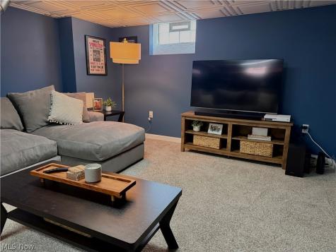 14721 Orchard Park Avenue Cleveland OH 44111