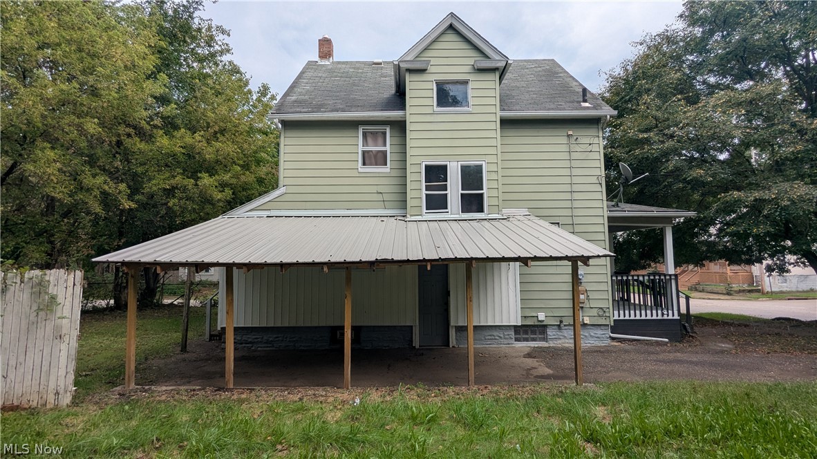 385 Campbell Street Akron OH 44307