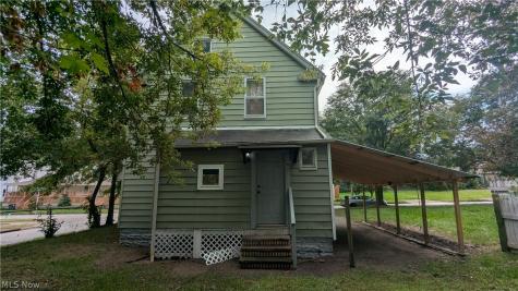 385 Campbell Street Akron OH 44307