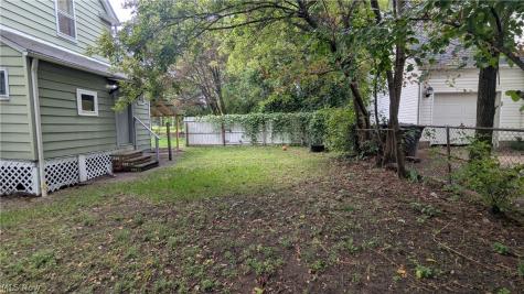 385 Campbell Street Akron OH 44307