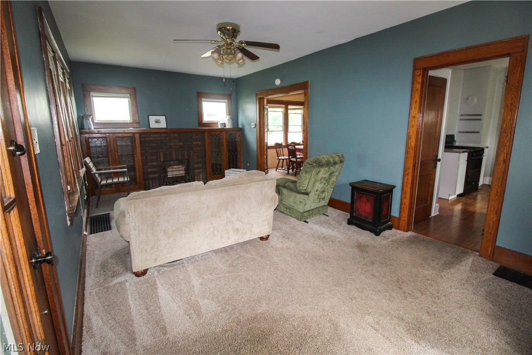 543 W Maple Street North Canton OH 44720