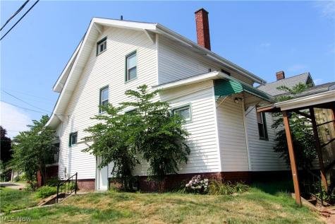 543 W Maple Street North Canton OH 44720
