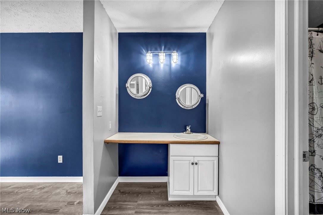 1350 Saffron Drive West Salem OH 44287
