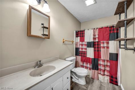 1350 Saffron Drive West Salem OH 44287