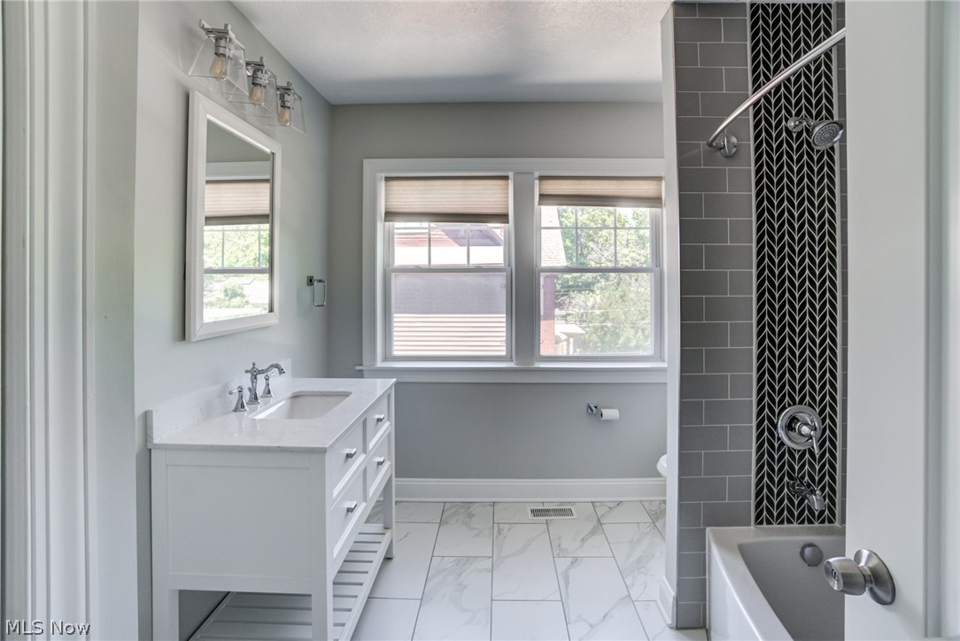 2526 Norfolk Road Cleveland Heights OH 44106