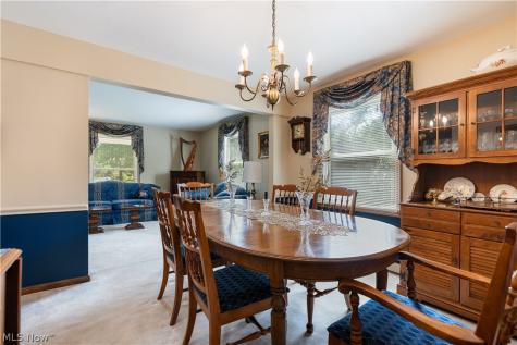 517 Winston Avenue NE North Canton OH 44720