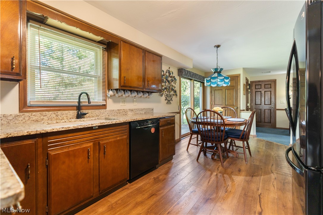 517 Winston Avenue NE North Canton OH 44720
