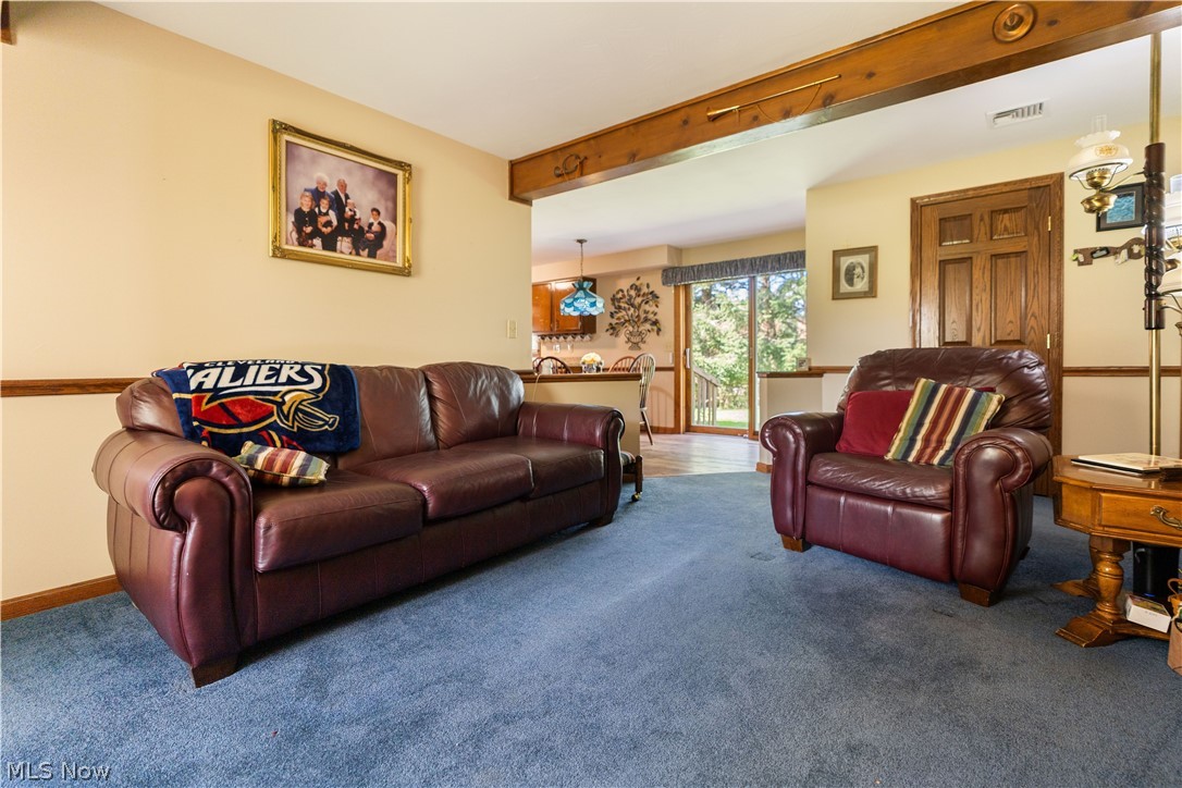 517 Winston Avenue NE North Canton OH 44720