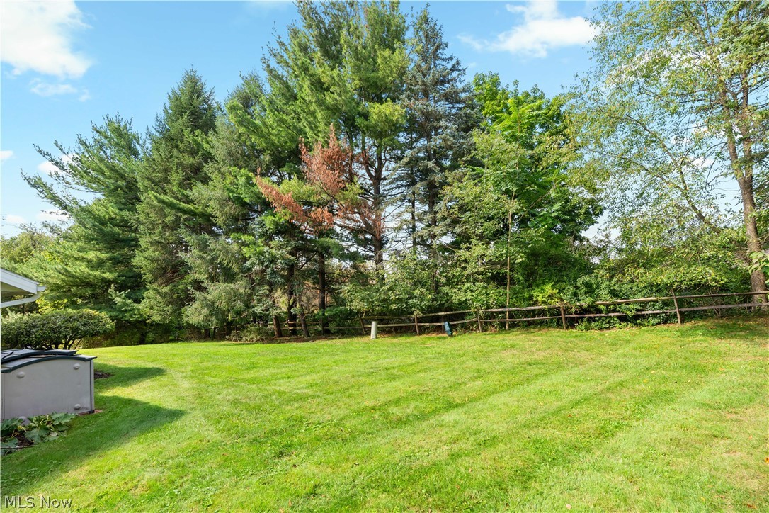 517 Winston Avenue NE North Canton OH 44720