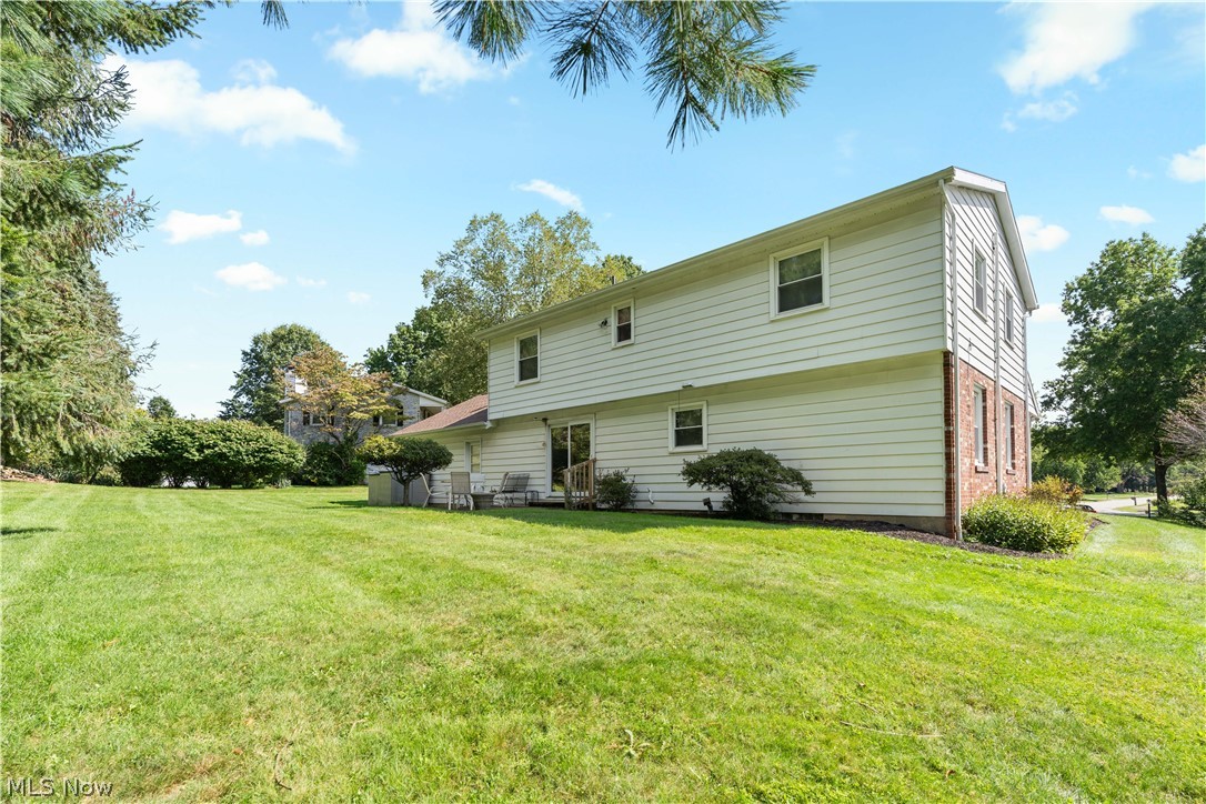 517 Winston Avenue NE North Canton OH 44720