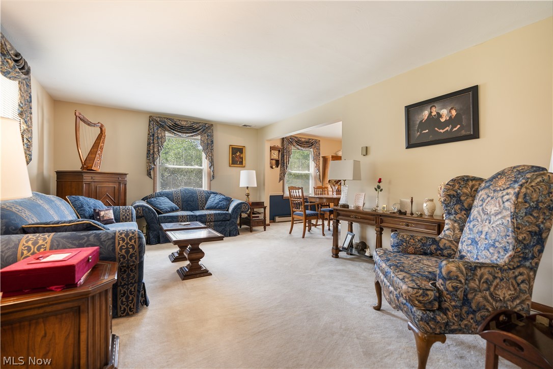 517 Winston Avenue NE North Canton OH 44720