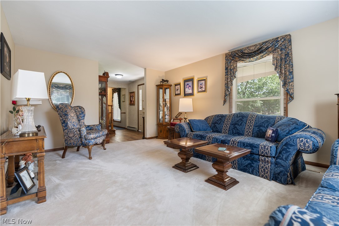 517 Winston Avenue NE North Canton OH 44720