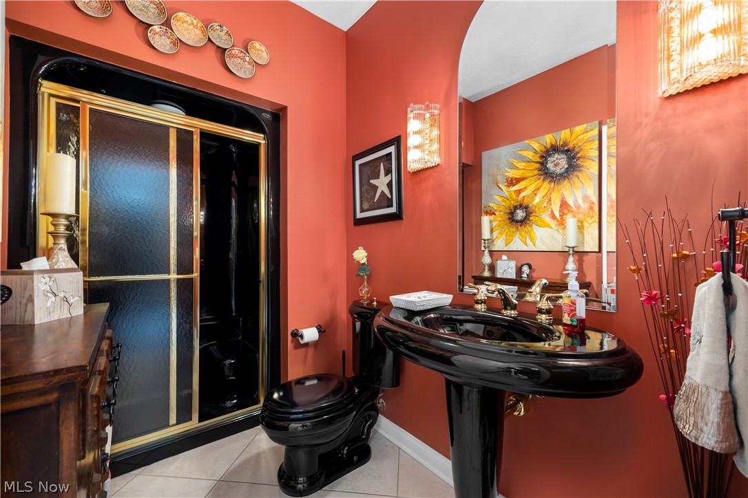 1443 Stone Court Westlake OH 44145