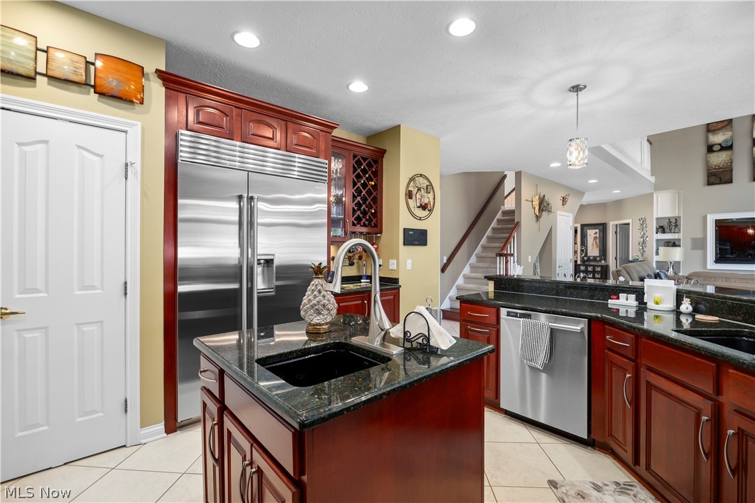1443 Stone Court Westlake OH 44145