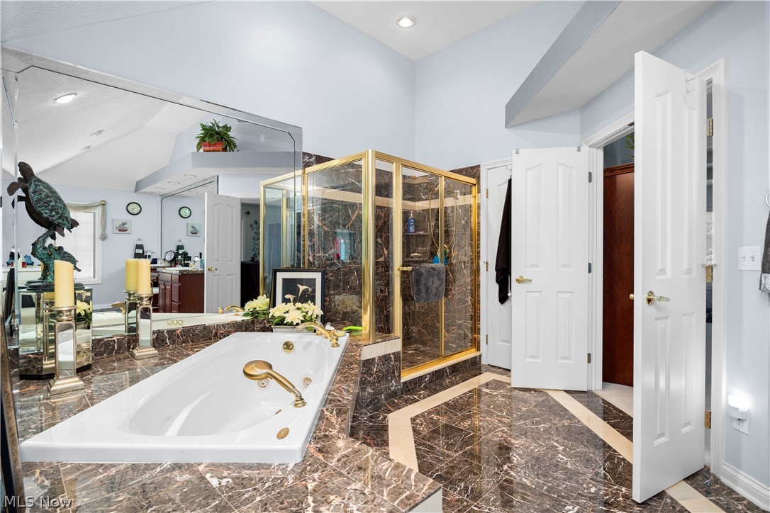 1443 Stone Court Westlake OH 44145