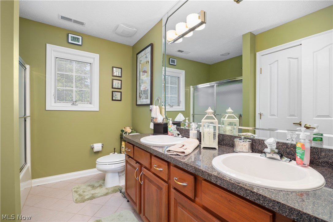 1443 Stone Court Westlake OH 44145