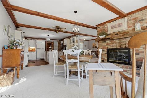 37 Apache Trail Malvern OH 44644