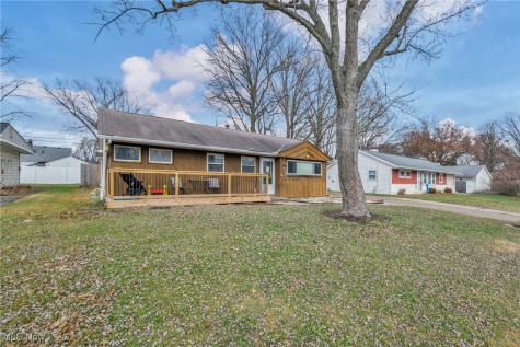 113 Coronado Court Elyria OH 44035