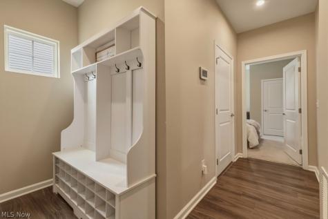 9887 Ethan Circle Olmsted Twp OH 44138