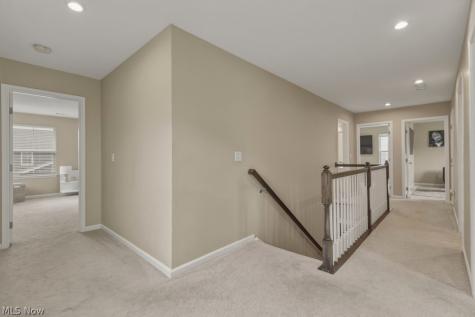 9887 Ethan Circle Olmsted Twp OH 44138