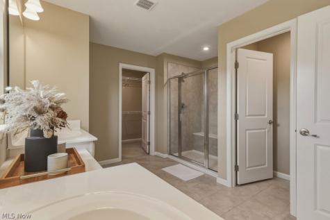 9887 Ethan Circle Olmsted Twp OH 44138