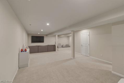 9887 Ethan Circle Olmsted Twp OH 44138