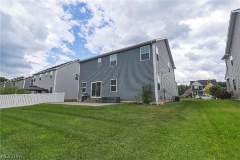 9887 Ethan Circle Olmsted Twp OH 44138