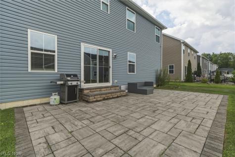 9887 Ethan Circle Olmsted Twp OH 44138