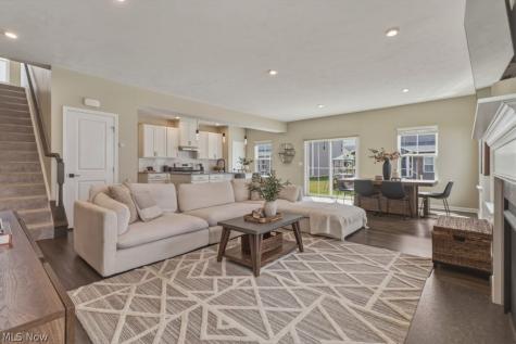 9887 Ethan Circle Olmsted Twp OH 44138