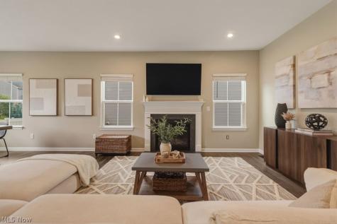 9887 Ethan Circle Olmsted Twp OH 44138