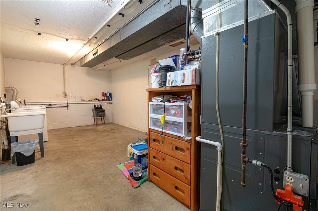 6650 Parkgate Oval Seven Hills OH 44131