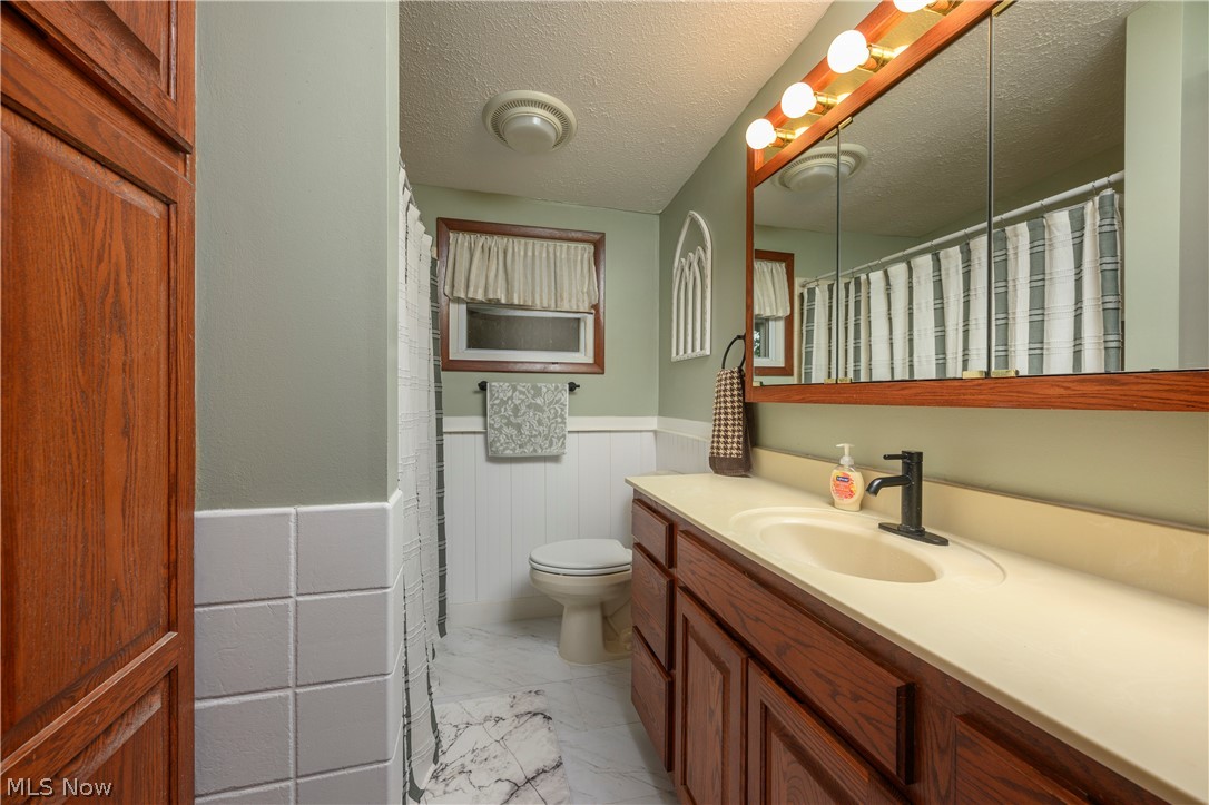 324 Lynn Circle NW Canton OH 44708
