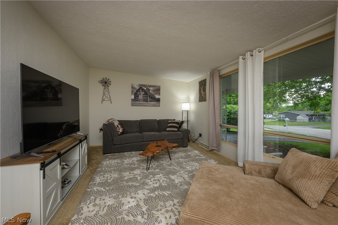324 Lynn Circle NW Canton OH 44708