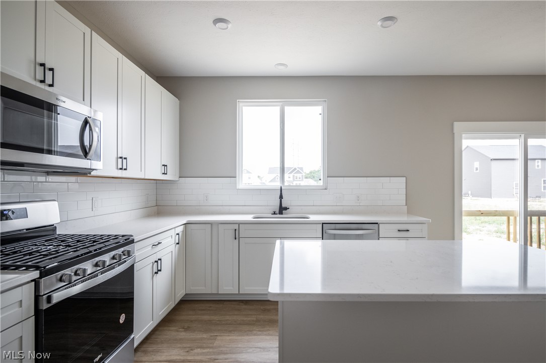 821 Colesbourne Circle Green OH 44685